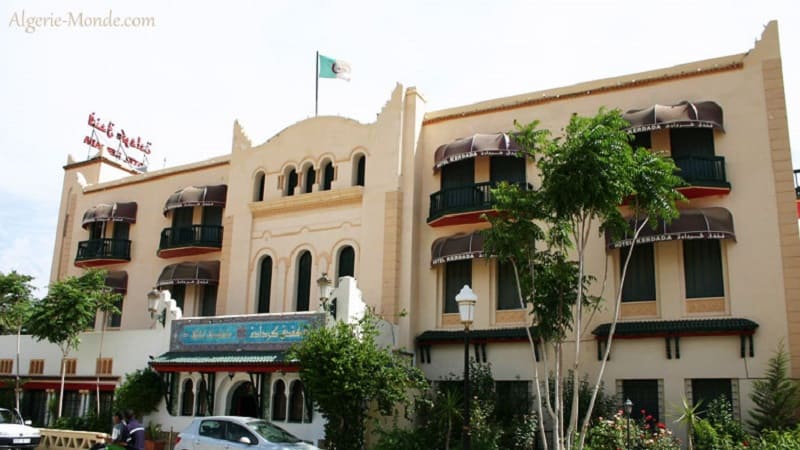  Bou Saâda: L’hôtel Kerdada, aux portes du Sahara