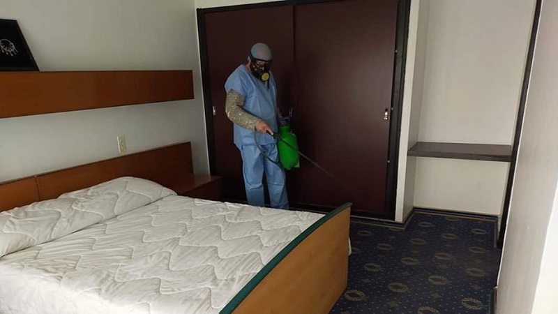  Coronavirus: Des centaines de passagers placés en confinement dans des hôtels