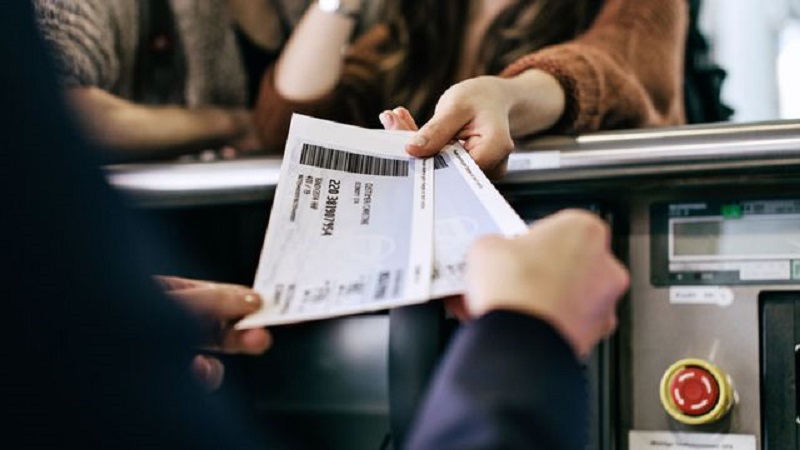  Reprise des vols: Les billets d’avion plus chers?