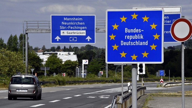  La France et l’Allemagne appellent à la réouverture des frontières