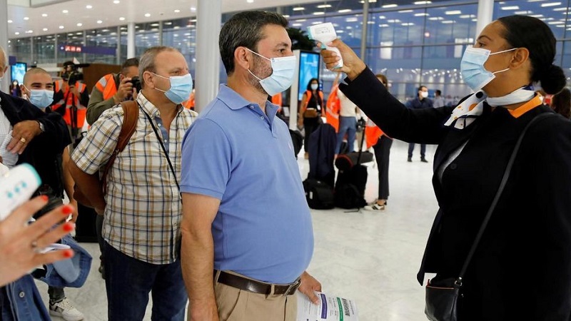  France: Des tests antigéniques dans les aéroports