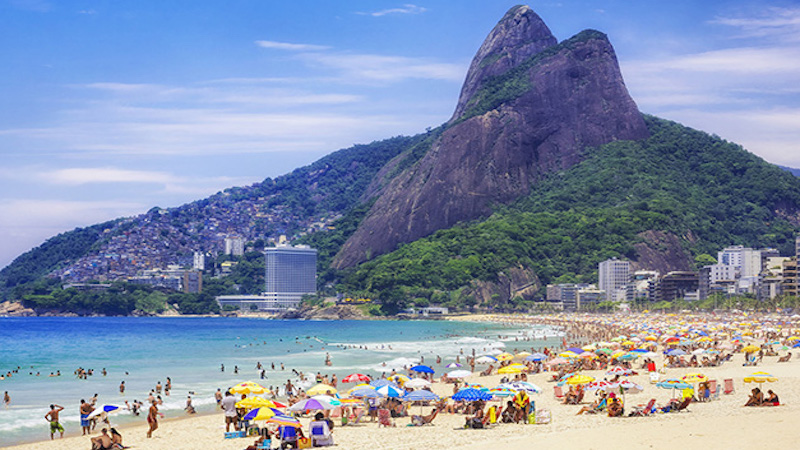  Brésil: Réserver une place sur la plage de Rio grâce à une application