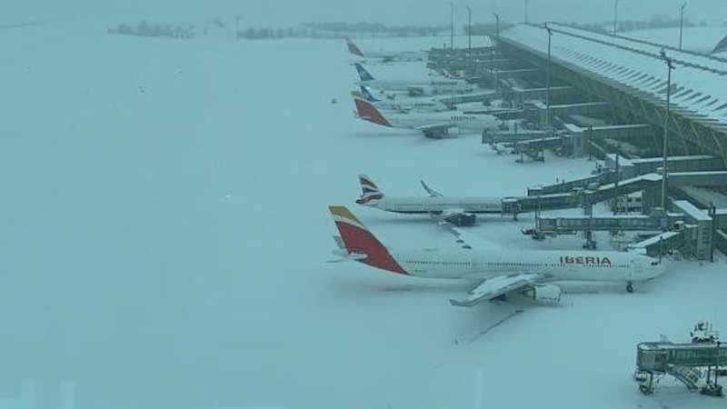  Tempête de neige: L’aéroport de Madrid fermé