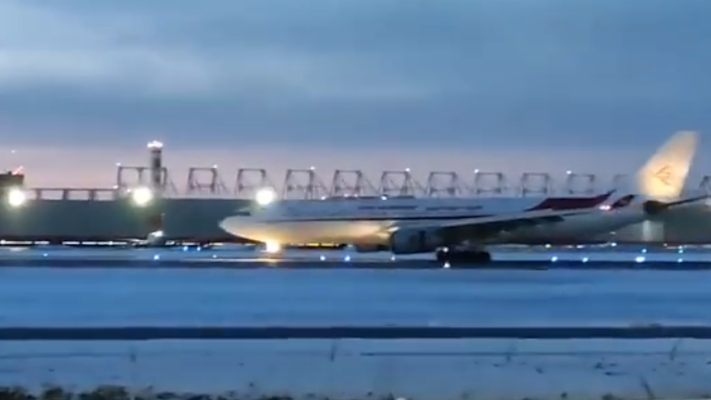  Vidéo: Atterrissage d’un avion d’Air Algérie à Montréal