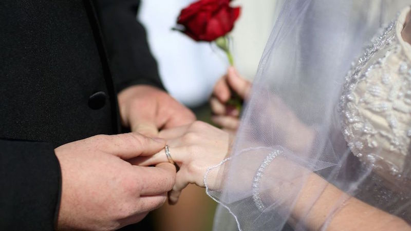  France: Un réseau de mariages blancs démantelé