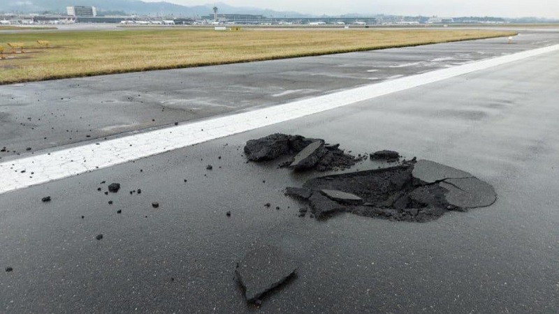  Brésil: Une piste d’un aéroport frappée par la foudre