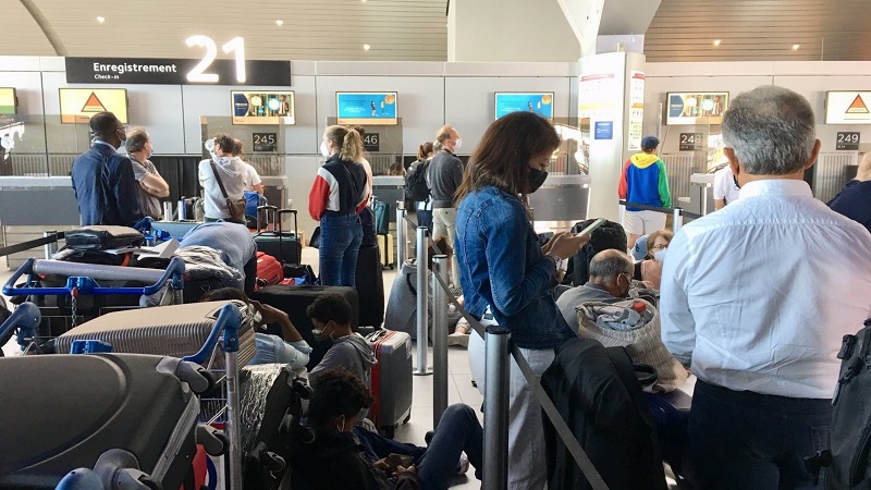  Lyon: Des compagnies aériennes oublient …des passagers