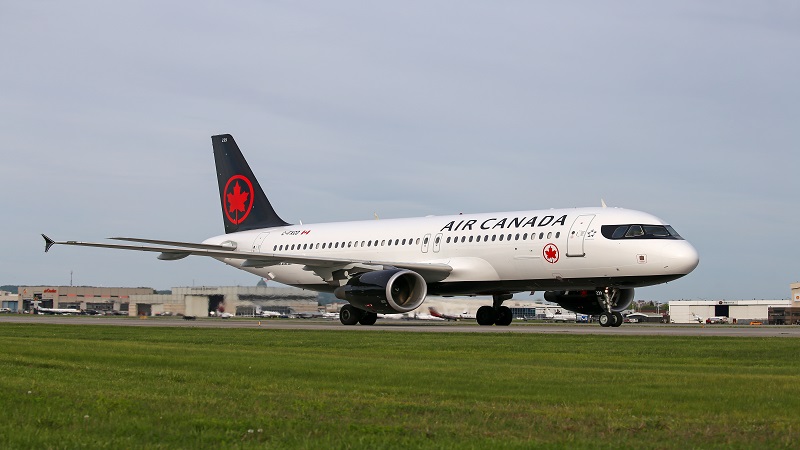  Air Canada: 3 vols par semaine entre Montréal et Alger