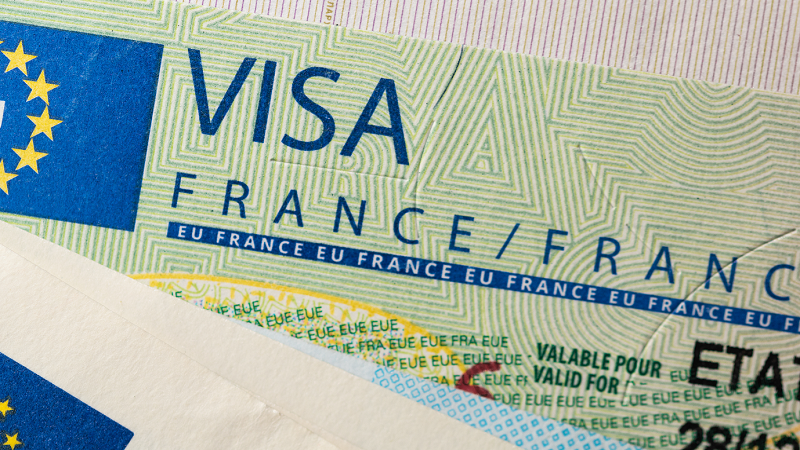  Visas: Les précisions de l’ambassadeur de France