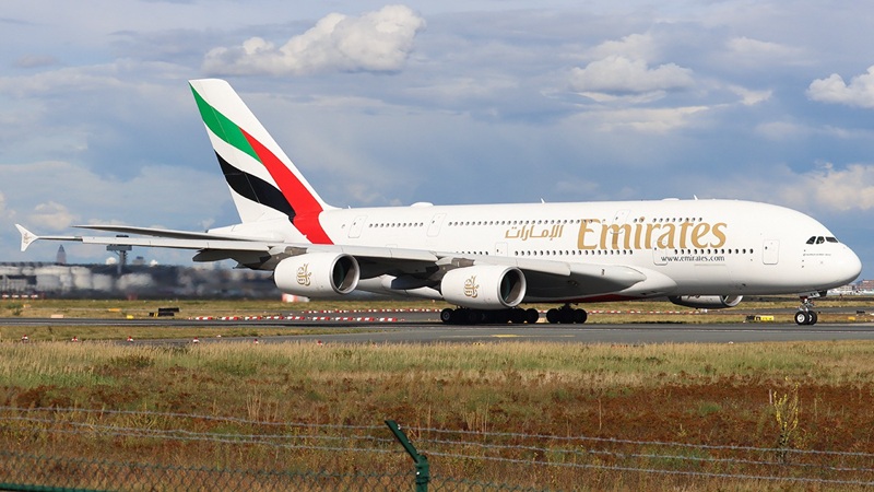  Emirates réduit ses vols après la réouverture partielle de l’espace aérien