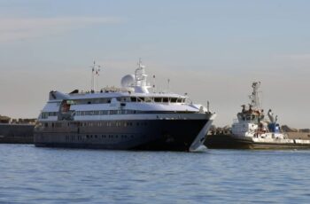 navire croisière Clio port Alger