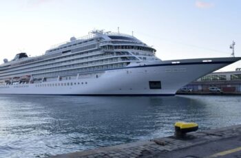 Navire croisière port Alger