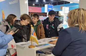 Stand Algérie salon international du tourisme et des voyages de Varsovie