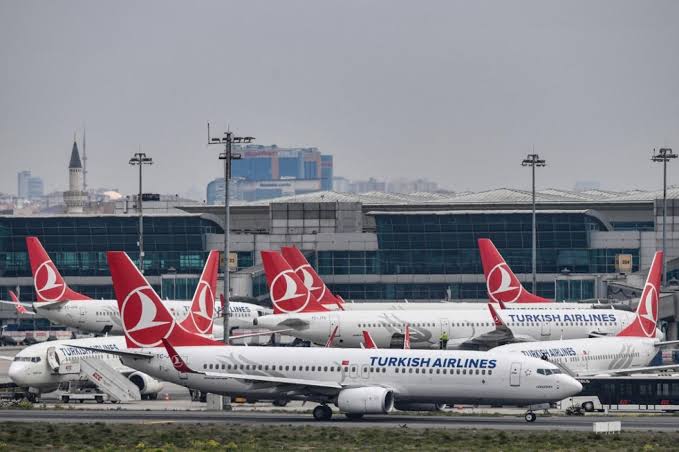  Turquie: Trois aéroports fermés à cause du séisme